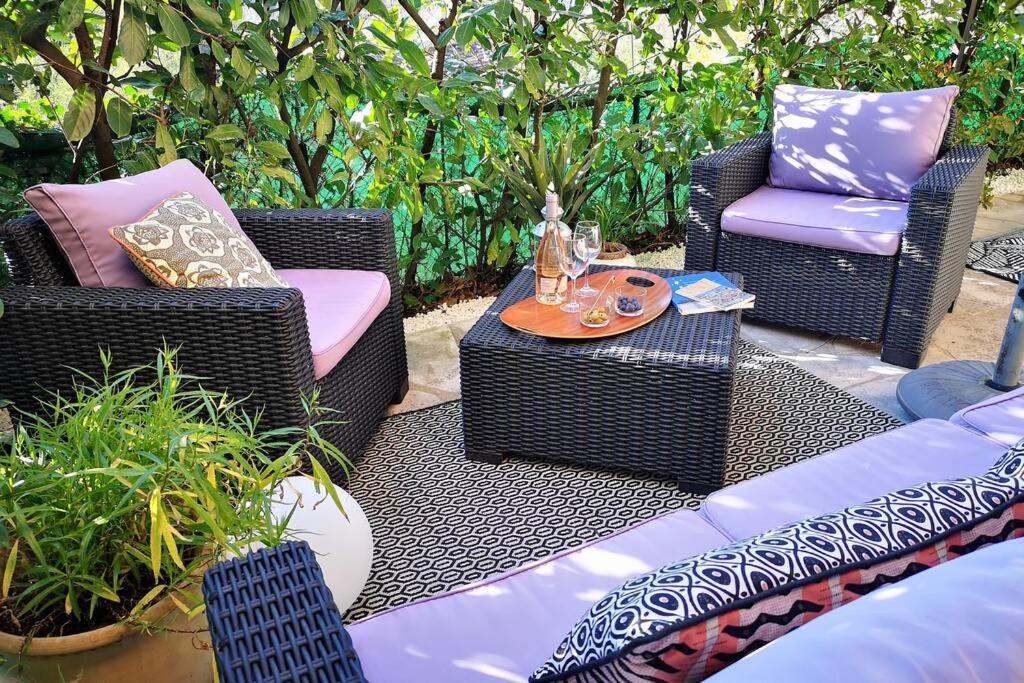 Charmant 2 Pieces + Terrasse Entoure De Verdure Vence Dış mekan fotoğraf